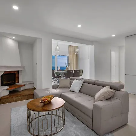 Prgo - With View And Parking Apartamento *