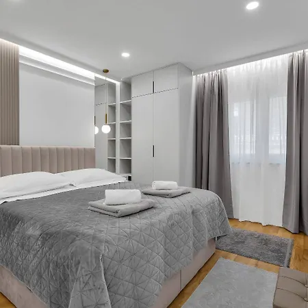 Prgo - With View And Parking Apartamento Makarska