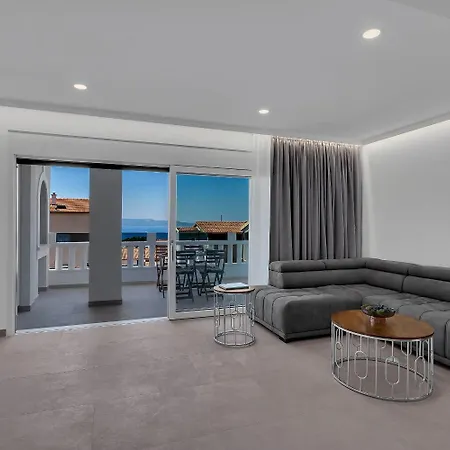 Prgo - With View And Parking Apartamento