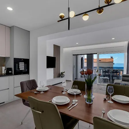 Prgo - With View And Parking Apartamento *