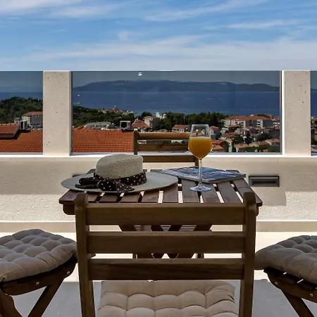 Prgo - With View And Parking